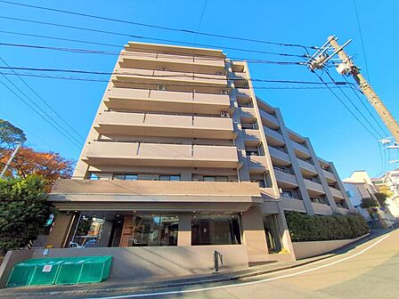 ◎小・中学校徒歩圏で子育て環境良好♪◎s−パー・コンビニ等も徒歩圏で買い物至便