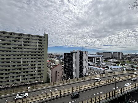 場バルコニーからの眺望♪