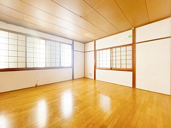 室内