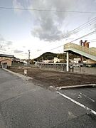 日当たりのいいお土地です。