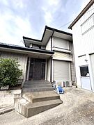 玄関部分です。