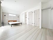 12.2帖の大空間、間仕切りで2部屋に分けることも可能です