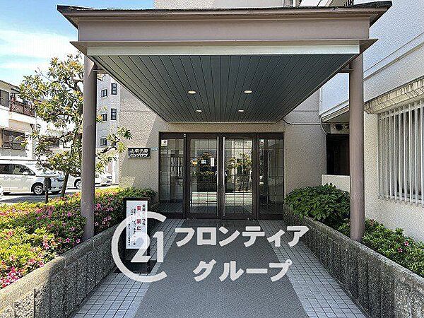 エントランスを拡大表示