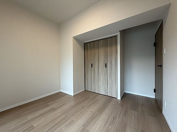 洋室を拡大表示