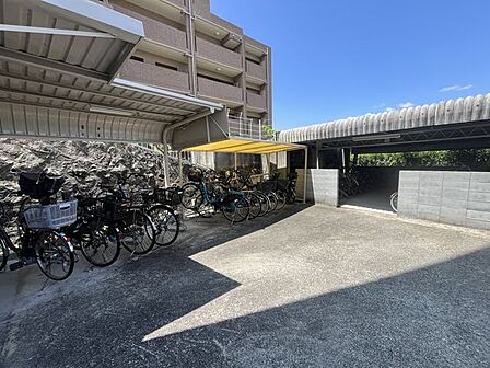 多様化する住まいのお悩みを当社へお気軽にご相談下さい