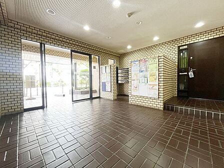 住宅購入の流れや必要な手続きについて、順を追ってご説明しています。はじめての方でも安心してご相談いただける環境を整えています