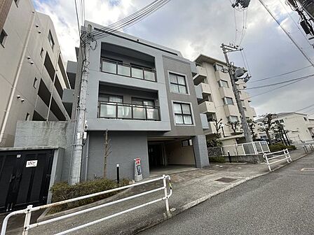 住宅購入の流れや必要な手続きについて、順を追ってご説明しています。はじめての方でも安心してご相談いただける環境を整えています