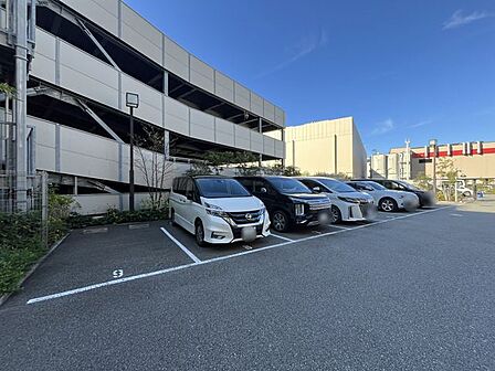 資金計画や住宅ローンのしくみなど、購入前に知っておきたいことをわかりやすくご説明しています。まずはお気軽にお問い合わせください