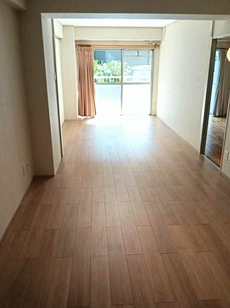 落ち着いた雰囲気に包まれて、伸びやかな空間の中で、ゆったりと家族団らんのひとときを過ごせます。
