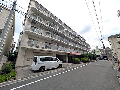 外観：▼都営三田線「本蓮沼」駅まで徒歩約9分の好立地物件です