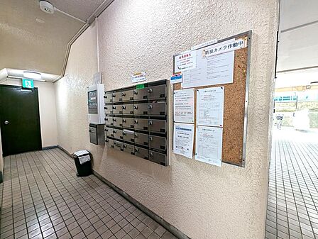 郵便物を受け取るための郵便受けも、きちんと管理されています。