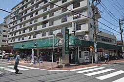 マルエツ　梅屋敷店 869m