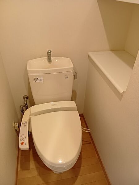 トイレを拡大表示