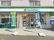 ファミリーマート世田谷淡島通り店