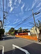 前面道路（2026年5月撮影）