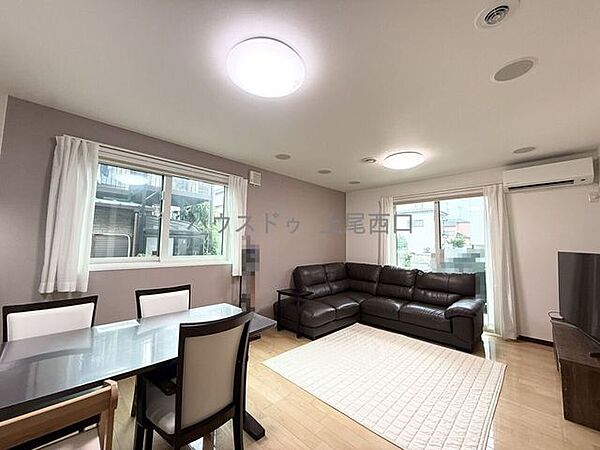 リビング/ダイニング