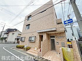 兵庫県西宮市津門綾羽町（賃貸マンション1R・2階・30.00㎡） その1