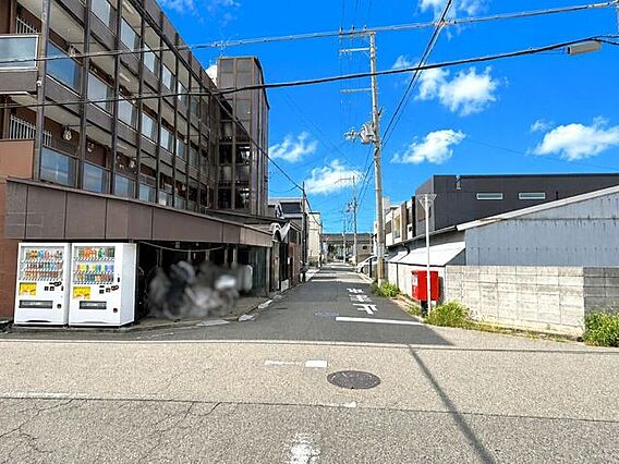 前面道路含む現...