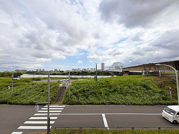 バルコニーを拡大表示