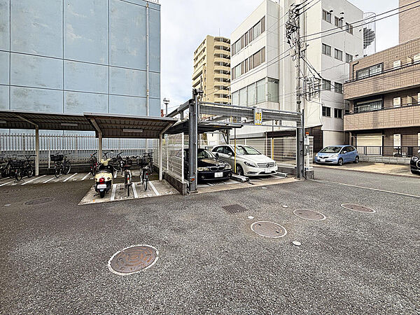 駐車場を拡大表示