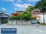 【カーポート付き！雨の日も安心の駐車スペース】大切な愛車を守るカーポート付きで、雨の日の乗り降りもラクラク！お買い物帰りも安心ですね♪ご家族の毎日にゆとりが生まれます！
