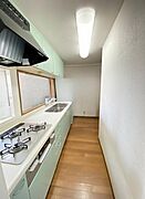 家族と会話をしながらお料理が作れるカウンターキッチン
