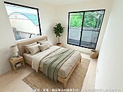 3階洋室　約6.0帖。バルコニーに面しているので明るく快適なプライベートルーム※CGにより家具を配置したイメージです。