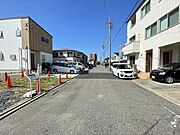 ・フィールスマイルプラザまで徒歩4分(約280m)・B&Dドラッグストア　富田店まで徒歩5分(約340m)・DCMカーマ　中川富田店まで徒歩18分(約1440m)