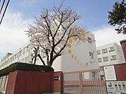 名古屋市立春田小学校　「努力点のテーマ」　　自ら考え、課題を解決することのできる児童の育成 ～「主体的・対話的な深い学び」を目指して～ 930m