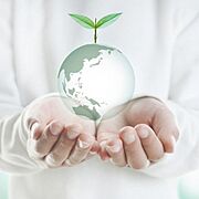 【次世代省エネルギーの家】グラスウールで家中すっぽり断熱。高い断熱性能があり防湿性能の高いフィルム付属で壁内の結露対策をしています。万が一の火災でも燃えにくく断熱性能も長持ちします。