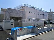 正色保育園平成30年4月に開園した保育園です。【保育目標】心も身体も元気な子ども。友だちと遊べる子ども。豊かに感じ表現できる子ども。【休園日】日曜、祝祭日、年末年始 440m