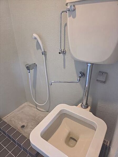 近隣の雰囲気は実際に見て、感じていただくのが一番です!ぜひ現地を見に来てください♪お問い合わせお待ちしております。