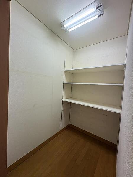 キッチンを拡大表示