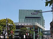 新津田沼駅まで徒歩5分(約360m)