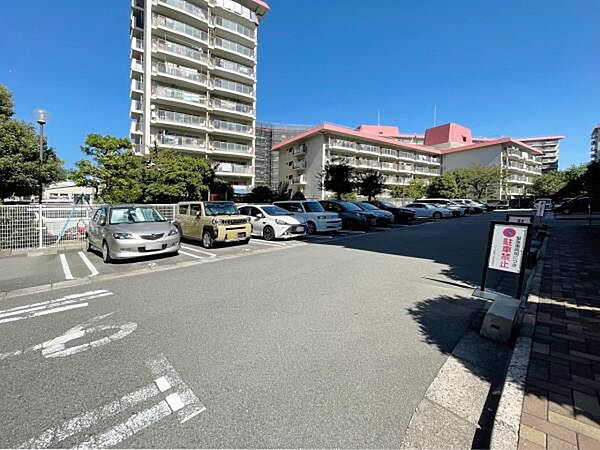 駐車場を拡大表示