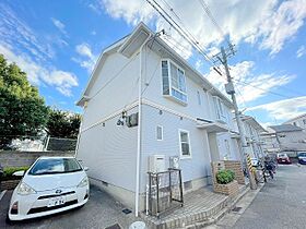 ツインハイム  ｜ 大阪府大阪市淀川区十八条3丁目（賃貸アパート3LDK・1階・79.73㎡） その1