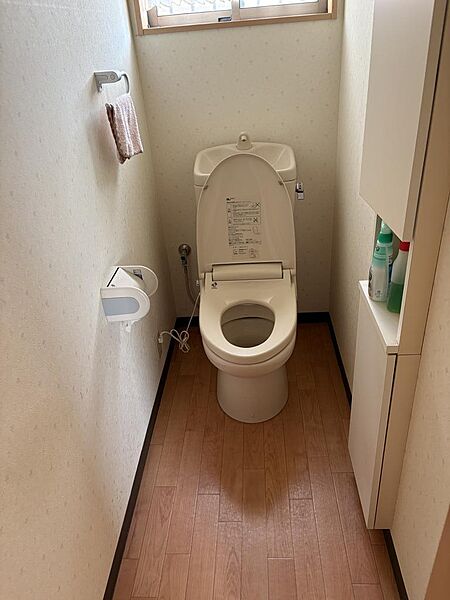 トイレを拡大表示