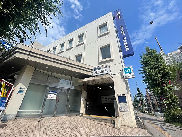 周辺を拡大表示