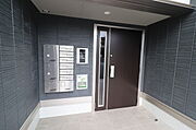 建物入口　オートロック・集合ポスト・宅配ボックス
