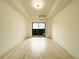 プレサンスＮＥＯ大和田ＳＴＡＴＩＯＮベゼル 12階1Kのリビング/ダイニング