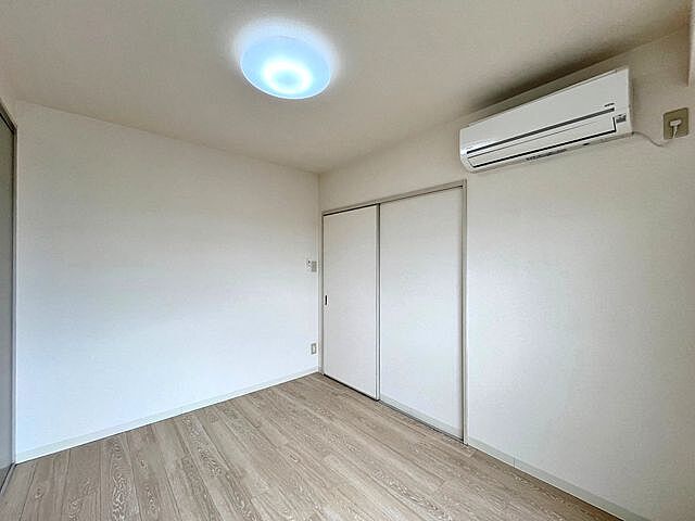 寝室