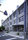 大阪市立鯰江小学校 徒歩4分。 290m