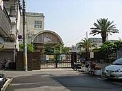大阪市立茨田東小学校 徒歩5分。 380m