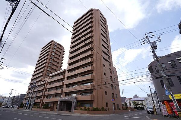 クリオ元町弐番館