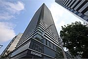 ザ・パークハウス中之島タワーの外観（西側から）