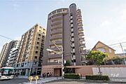 シャルマンフジ四天王寺夕陽丘グランデュースの外観（北西側から）