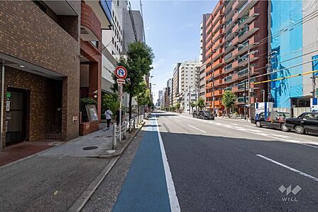 敷地北側の前面道路