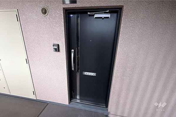 玄関を拡大表示