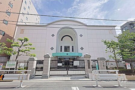 生魂小学校[公立]の外観