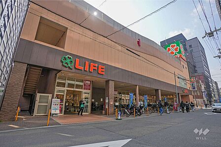 ライフ(堺筋本町店)の外観